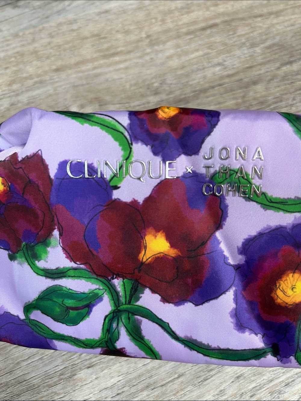 Clinique Lavender Floral Zip Cosmetic Pouch - Picture 2 of 5